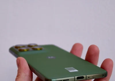 Recensione Motorola Edge 70: leggero, sottile e con pochi compromessi