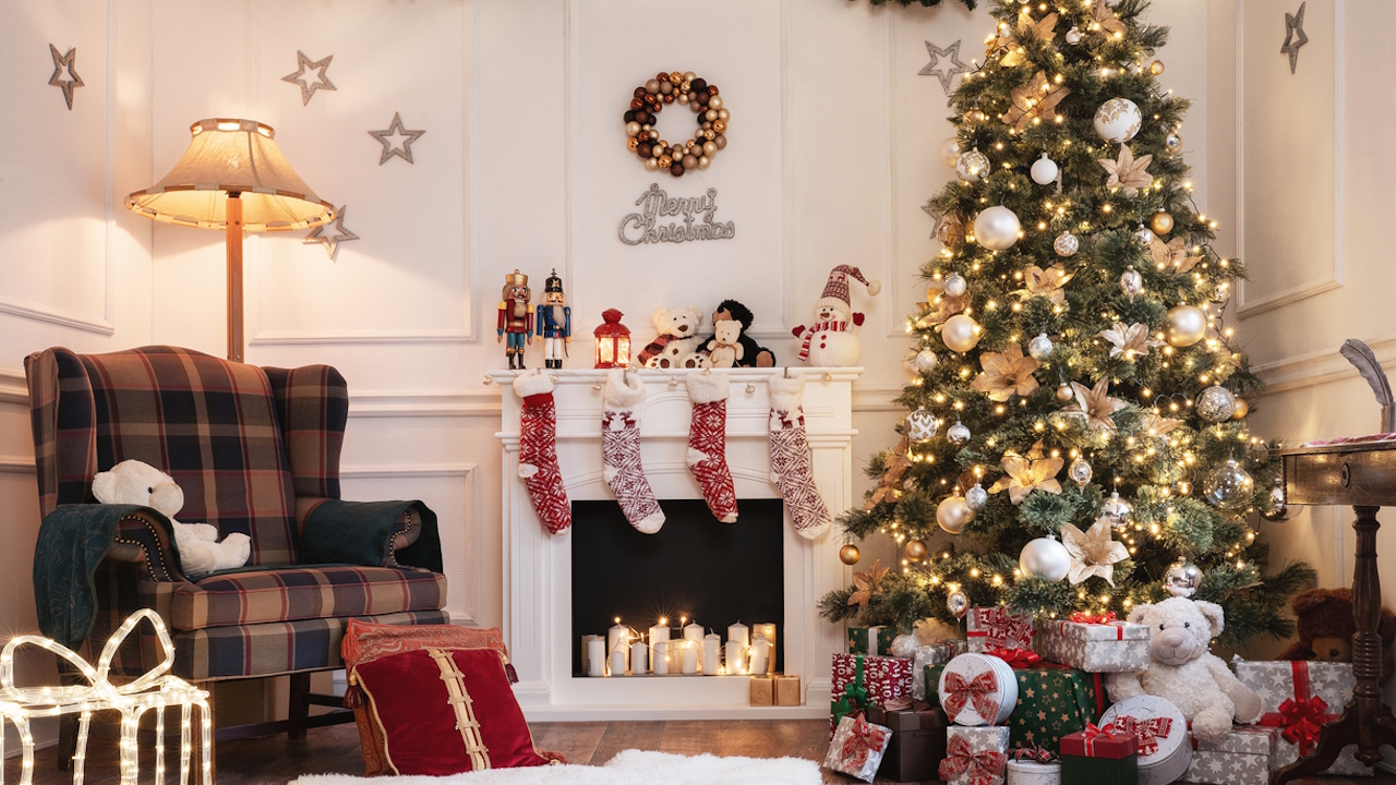 Il Natale 'pesa' sull'ambiente: gli addobbi domestici generano fino a 20mila tonnellate di CO&amp;#8322;, l'allarme di SIMA