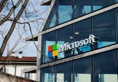 Il prezzo della corsa all'IA sarà mostruoso: centinaia di miliardi di dollari, secondo Microsoft
