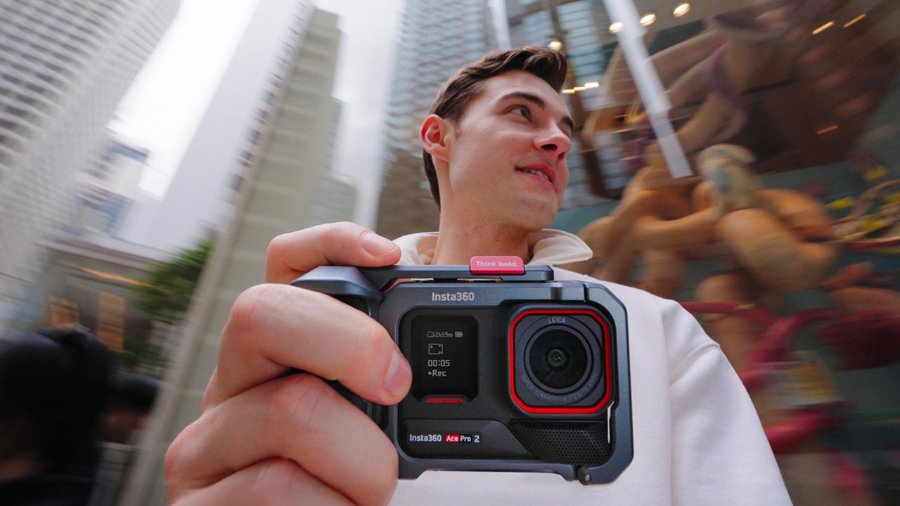 Insta360 Ace Pro 2 in offerta: disponibili a prezzi super Pack Standard e Pack Creatori