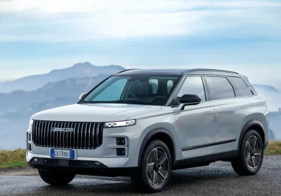 Jaecoo 7, cinque cose (più una) che forse non sai sul suv cinese con autonomia super