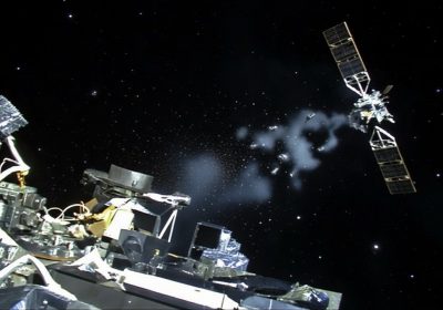 La Russia potrebbe sviluppare un'arma per distruggere più satelliti, compresi quelli Starlink