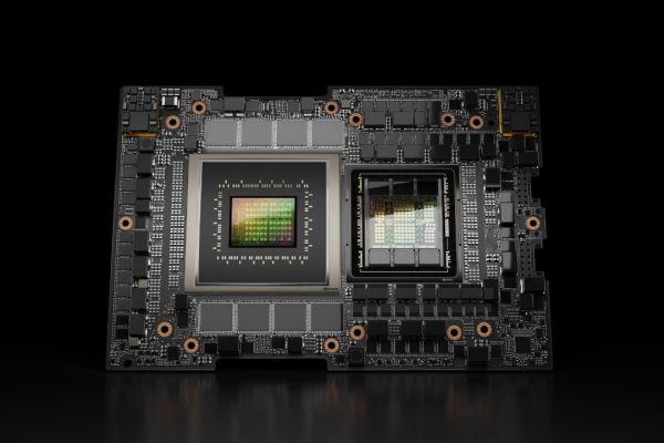 NVIDIA torna in Cina: stretto un accordo per 400.000 GPU H200