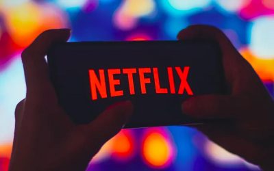 Netflix ha eliminato la funzione Cast per TV e altri dispositivi: gli utenti devono usare il telecomando in dotazione