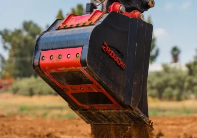 L’escavatore con AI che non trancia cavi e tubazioni