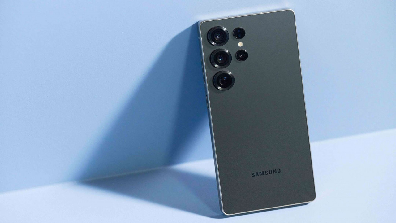 Samsung Galaxy S26 Ultra, nuove conferme sulla scheda tecnica: la ricarica sarà più veloce