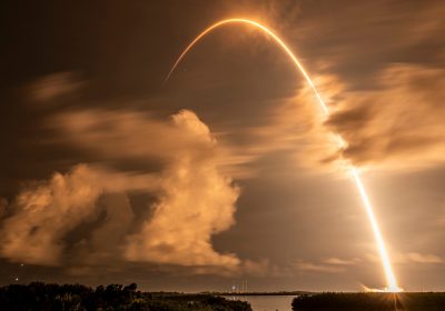 SpaceX: capitalizzazione di 800 miliardi di dollari? Musk smentisce. Possibile quotazione sui mercati in vista