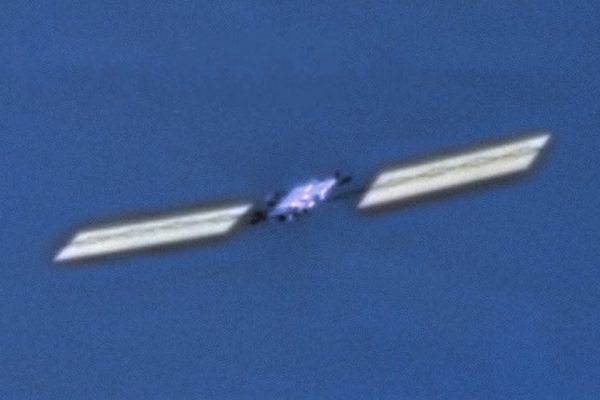 SpaceX: un satellite ha fotografato il satellite Starlink 35956 danneggiato in orbita mostrando le sue condizioni