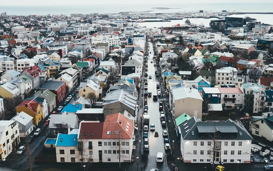 Tassa chilometrica non solo per elettriche: in Islanda ora la pagheranno tutti