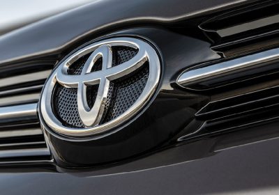 Toyota usa giochi e premi per spingere i lavoratori a sostenere le sue politiche anti-green negli USA