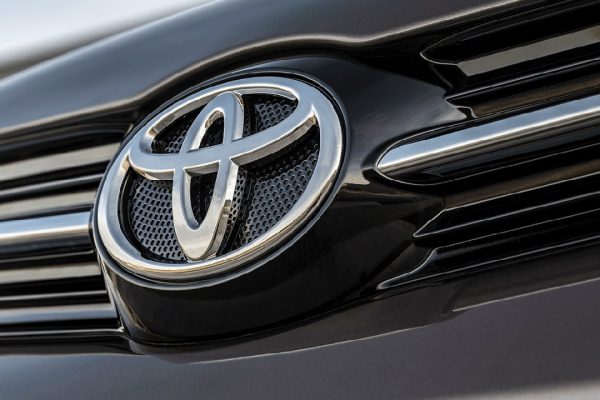 Toyota usa giochi e premi per spingere i lavoratori a sostenere le sue politiche anti-green negli USA