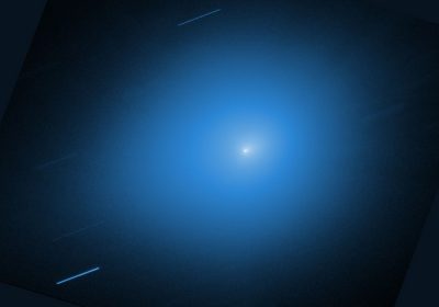 Il nucleo della cometa interstellare 3I/ATLAS potrebbe avere un diametro compreso tra gli 820 metri e i 1050 metri