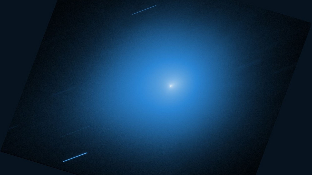 Il nucleo della cometa interstellare 3I/ATLAS potrebbe avere un diametro compreso tra gli 820 metri e i 1050 metri