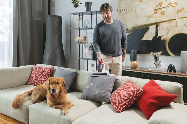 Via acari, polvere e sporco da materassi, tappeti e divani: al 50%, 76,99€, c'è Hoover Ultra Vortex: top per chi è allergico e non solo