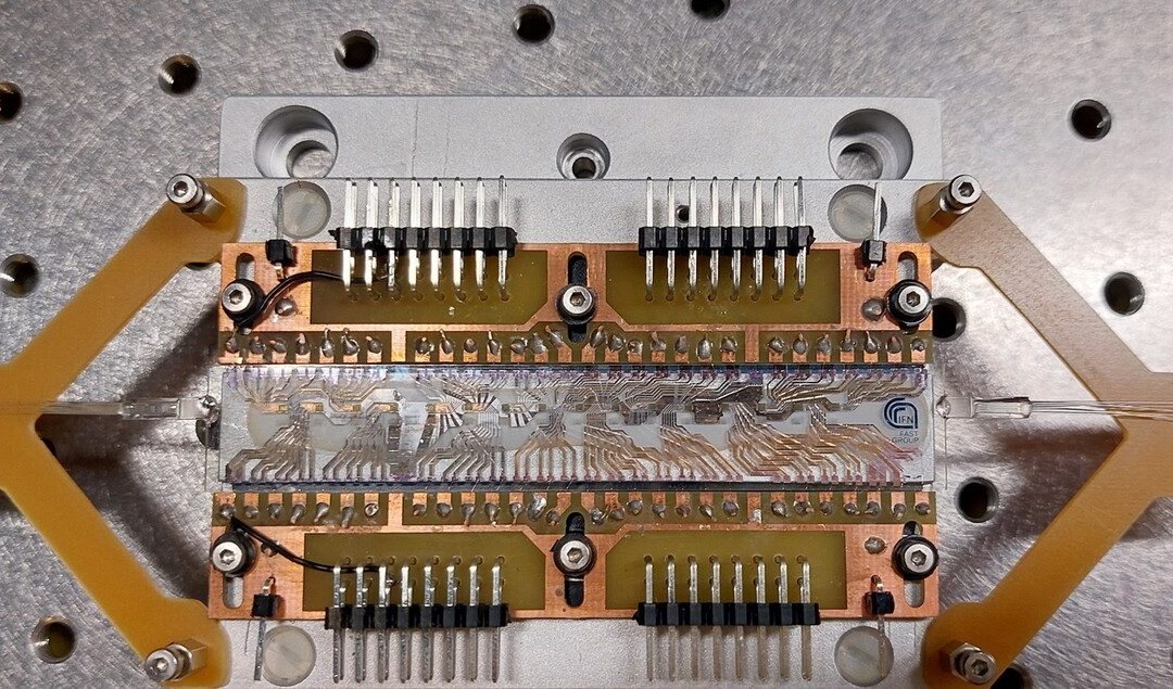 Presentato Qolossus 2.0, il primo computer quantistico fotonico italiano – Future Tech