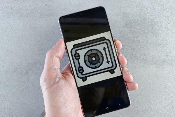 Bloccare numeri privati su smartphone e fisso