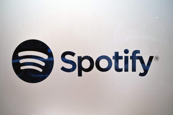 Spotify sfida YouTube, dal 2026 avrà ancora più video – Software e App