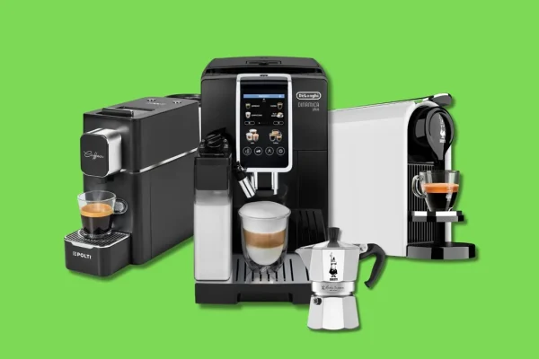 Come pulire la macchina del caffè da calcare, muffe e batteri