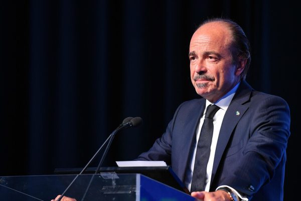 Butti, da Australia coraggio su stop social a minori, alternativa è educare o normare – Notizie