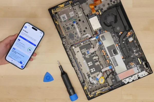 iFixit ora usa l’AI per aiutarti nelle riparazioni
