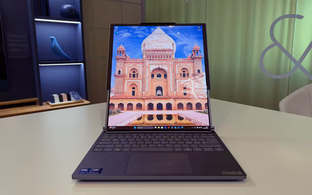 Lenovo ThinkBook Plus Gen 6 Rollable: recensione video, caratteristiche, prezzi