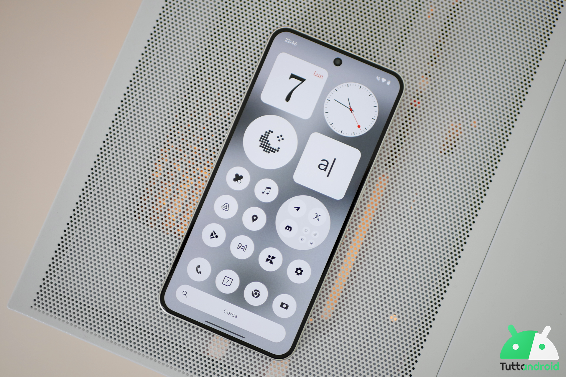 Nothing Phone (3) in offerta a 219€