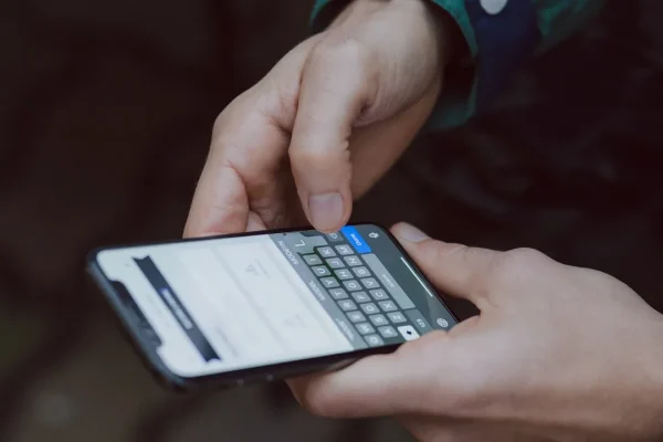 Traffico dati, quanti GB servono davvero agli italiani