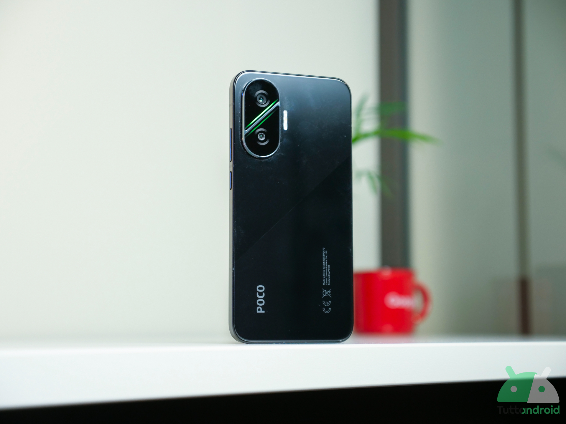 POCO F7 al minimo storico su Amazon