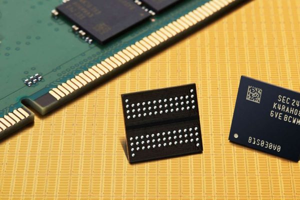 Samsung in crisi RAM: prezzi in forte rialzo