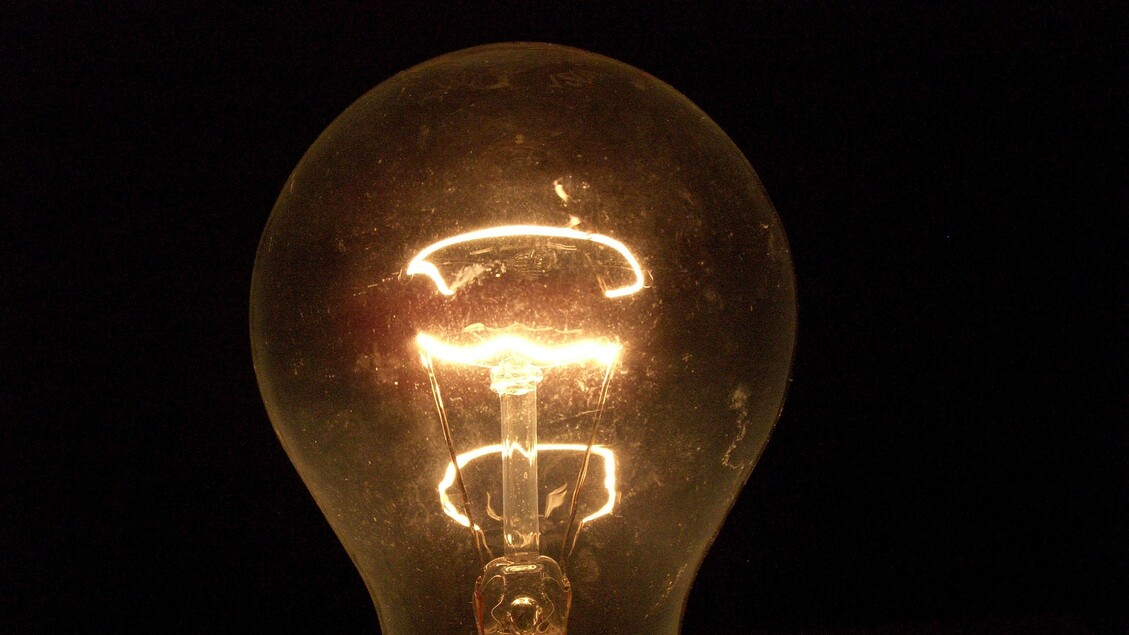 Edison potrebbe aver prodotto inconsapevolmente il grafene già nel 1879 – Notizie