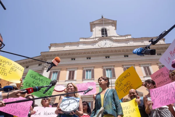 Laura Boldrini, prima firmataria della proposta sul consenso, fa un bilancio sullo stato di salute dei diritti in Italia