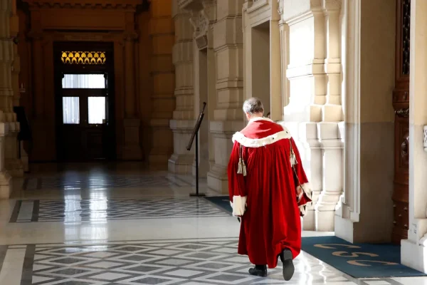 “Software spia” installati nei computer dei magistrati italiani, cos’è questa storia
