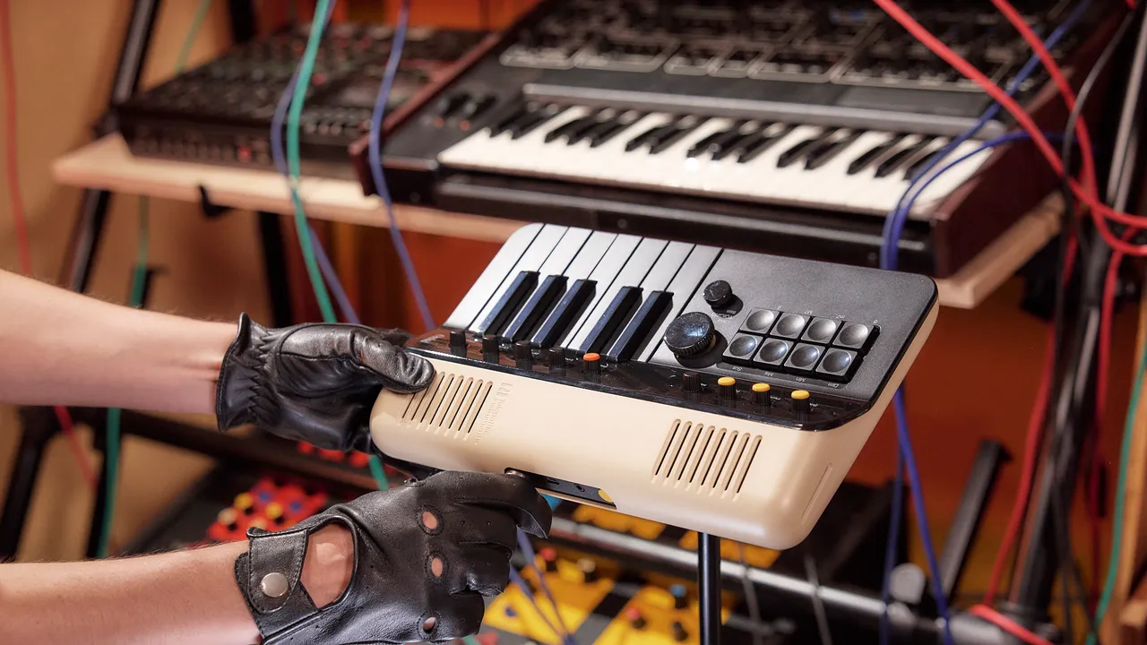 Orchid, il sintetizzatore musicale che mette le idee davanti alla teoria