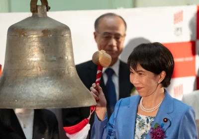 Elezioni in Giappone, perché la nuova prima ministra Sanae Takaichi ha scelto di tornare alle urne