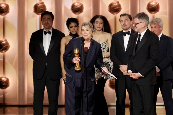 Una battaglia dopo l’altra e Adolescence vincono i Golden Globes 2026, ma la realtà rimane fuori dallo schermo