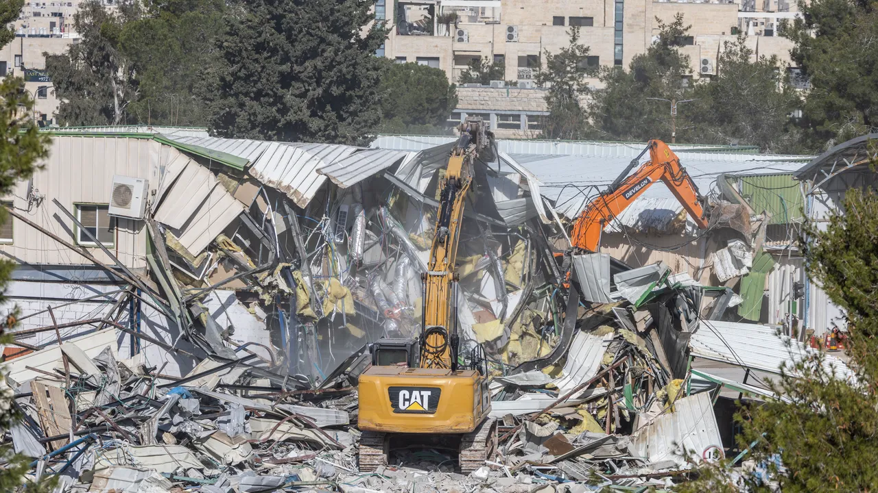 Israele ha demolito il quartier generale dell’Unrwa di Gerusalemme