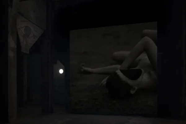 Pierre Huyghe e Tommaso Calarco, al Berghain di Berlino il computer quantistico suona la musica degli atomi