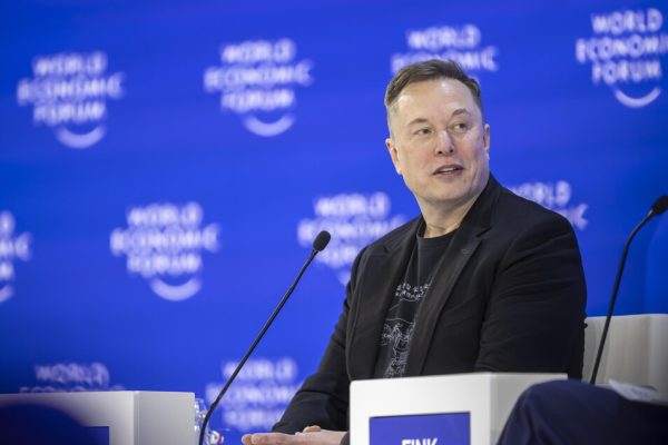 Musk, robotica può espandere l’economia ma attenti a finire in ‘Terminator’ – Future Tech