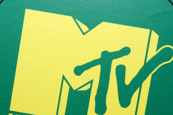 Mtv Italia, dieci programmi che hanno segnato un’intera generazione (e che non dimenticheremo)