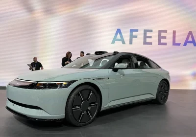 Afeela 1 di Sony Honda Mobility arriva quest'anno, e sul palco del CES c'è anche un SUV