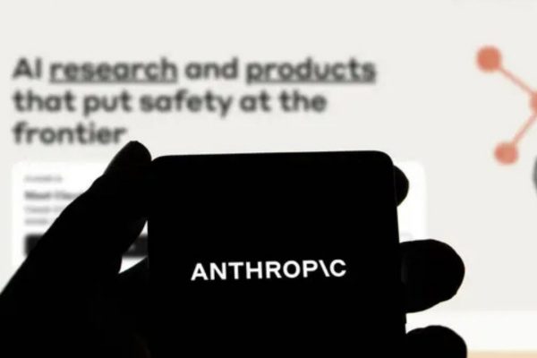 Anthropic rivoluziona la produttività: Cowork è l'agente desktop che lavora autonomamente nei tuoi documenti