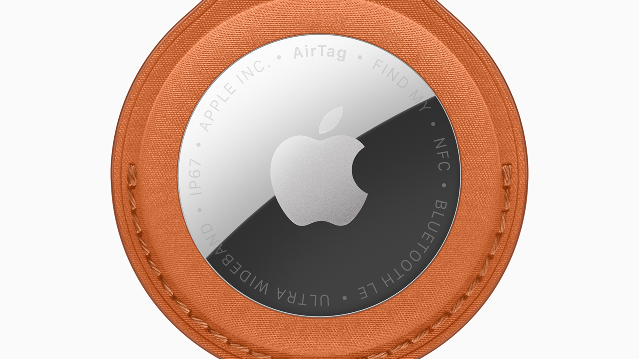 Apple lancia AirTag aggiornato: range esteso e altoparlante potenziato