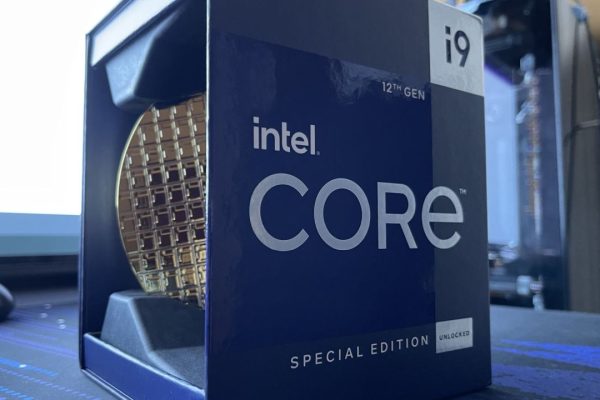 Arriva l'addio definitivo di Intel ad Alder Lake: si chiude la produzione della prima gamma di CPU ibride