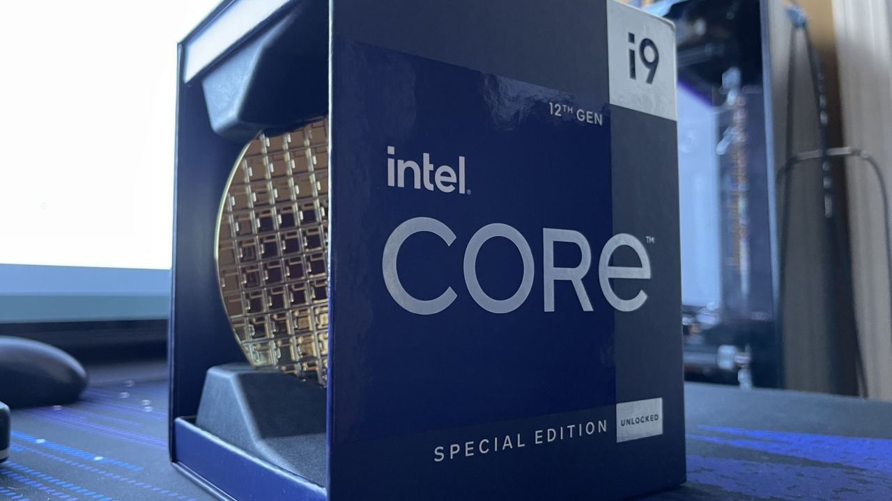 Arriva l'addio definitivo di Intel ad Alder Lake: si chiude la produzione della prima gamma di CPU ibride