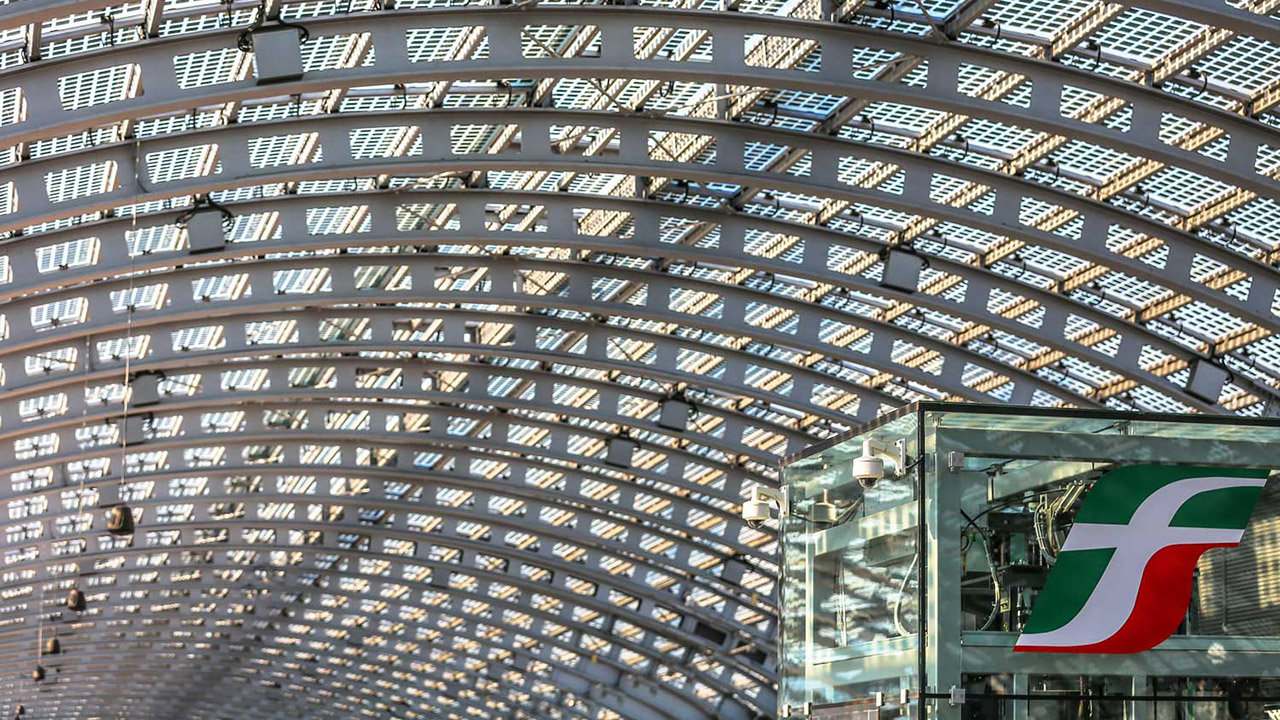 Arrivano le bodycam sui treni di Ferrovie dello Stato: ecco quando potranno usarle gli addetti alla sicurezza