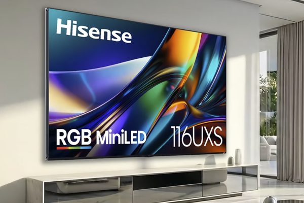 Hisense introduce RGB MiniLED evo (a quattro colori) e proiettore laser XR10 al CES 2026