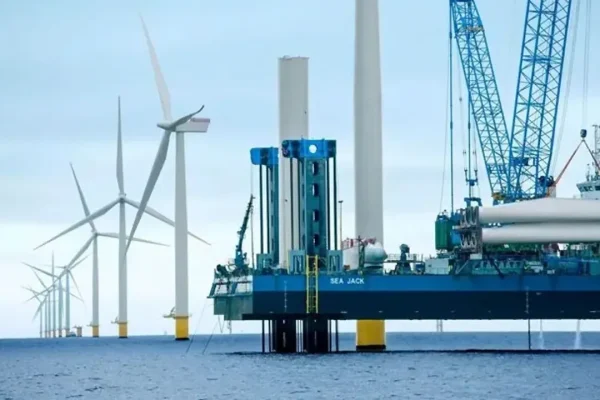 I giudici sentenziano: Trump non può bloccare i progetti eolici offshore