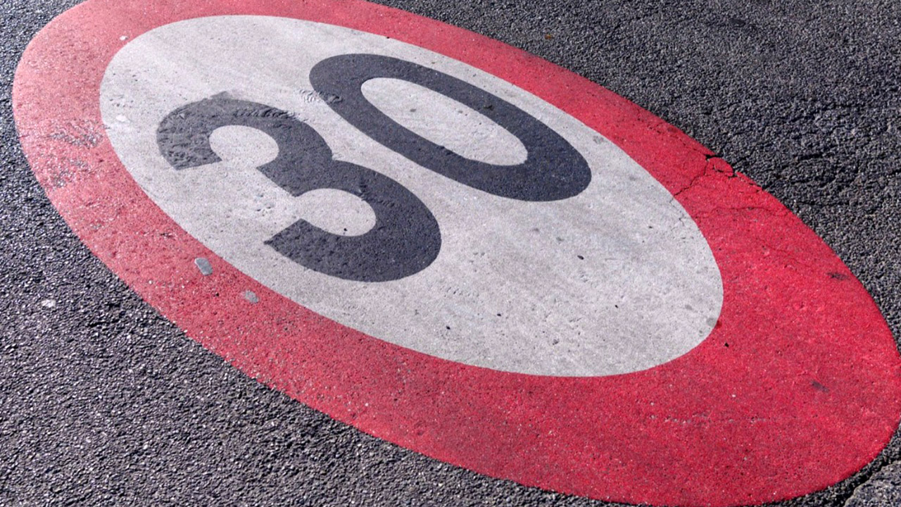 Il TAR annulla Bologna Città 30. Il sindaco: "solo burocrazia, Città 30 prosegue"