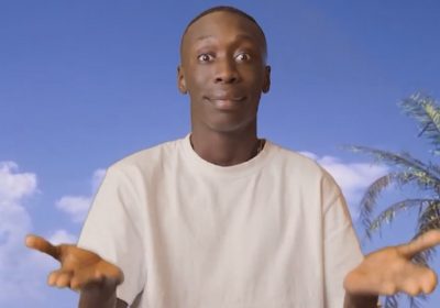 Il tiktoker Khaby Lame cede la sua società e la sua immagine per quasi un miliardo di euro