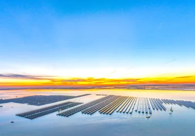 In Cina è pronto il parco fotovoltaico offshore da 1 GW, è il primo al mondo